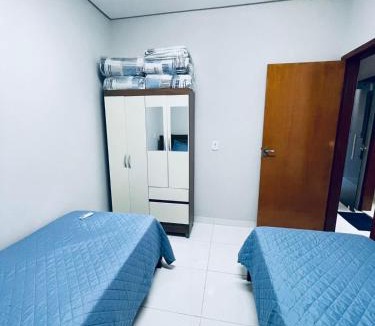 Barra do Garcas Apartment | Casa completa com Ar, Wi-Fi, garagem coberta e ótima localização