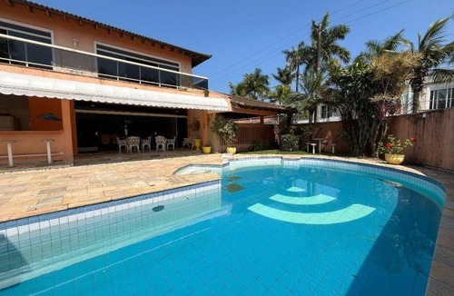 Jardim Virginia House | Casa completa com Piscina Guarujá