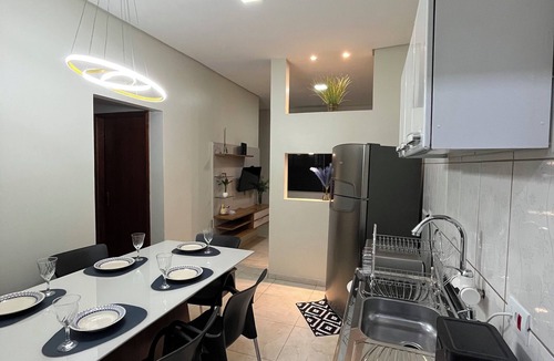 Foz do Iguacu House | Casa completa em Foz 2/4, Wi-Fi, e ótima localização