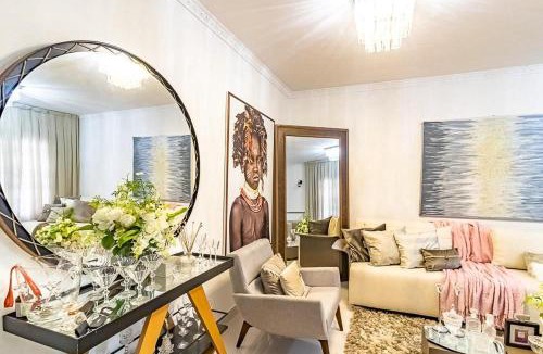 Sacramenta House | CASA CONFORTÁVEL, 5 SUITES e 1 QUARTO