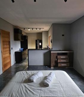 Ilhabela Apartment | Casa confortável com Ar condicionado e TV