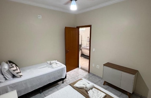 Uberaba House | Casa confortavel -1 min ABCZl 4 min BR050