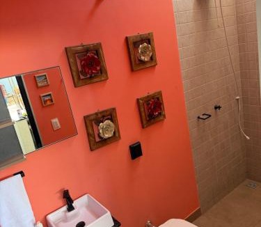 Sorriso Villa | Casa confortavel com um quarto com ar-condicionado