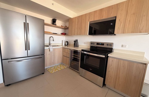 Barrio Santa Lucia Apartment | Casa Constanza 2-bedroom apartment for 5 people, beach sunset view in 11th floor