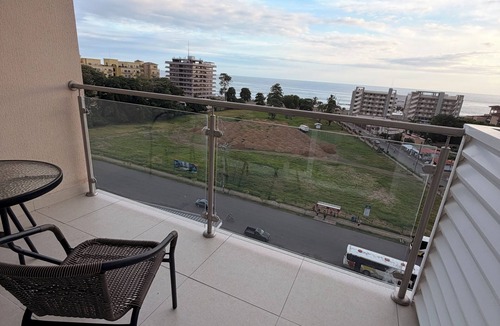 Barrio Santa Lucia Apartment | Casa Constanza 2-bedroom apartment for 5 people, beach sunset view in 11th floor