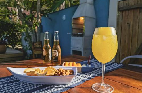 Mariscal Villa | Casa Container Charmosa | Área Gourmet e Conforto