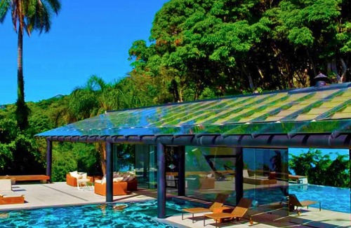 Sao Conrado House | Casa da Luz is the most amazing village in Rio de Janeiro . !