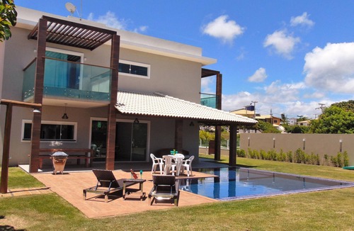 Barra do Jacuipe House | Casa das Palmeiras - 4 suites, swimming pool, 250m from the beach, gated community.