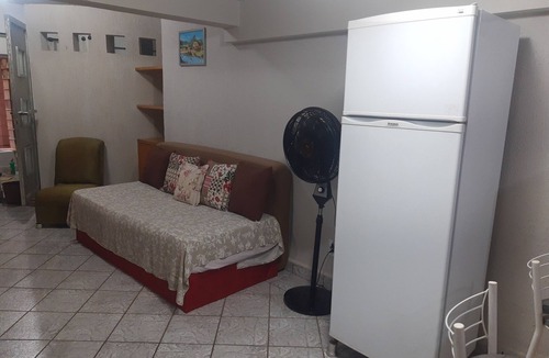 Colina Verde Apartment | Casa de hóspedes em ótimo bairro.