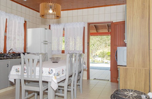 Anitapolis House | Casa de campo c/lareira, jogos e piscina aquecida