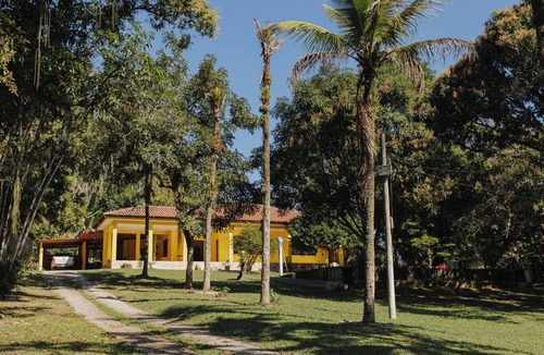 Mage House | Casa de campo com churrasq e WiFi em Magé/RJ