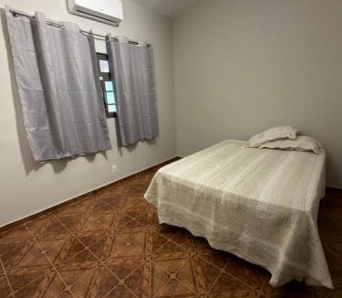 Japaraiba House | Casa de campo exclusiva com piscina, fire pit e vista para lagoa