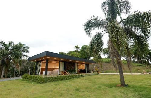Campo Largo Villa | Casa de Campo no Alto da Montanha - Valle Paixão