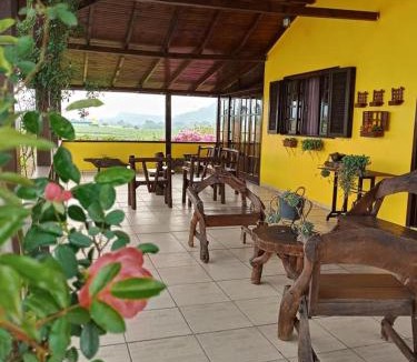 Bom Retiro House | Casa de campo Recanto das Borboletas