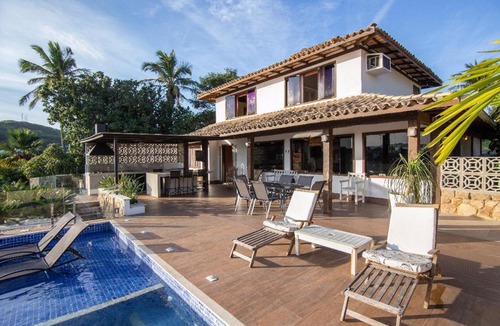 Alto de Buzios House | Casa de condomínio em Geribá - Vista Mar.