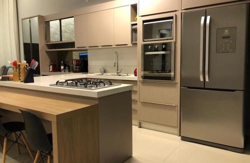 Zimbros House | Casa de Férias com Piscina em Bombinhas