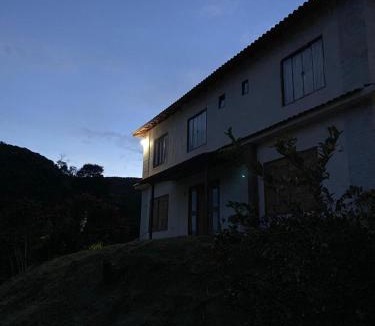 Caparao Velho House | Casa de hospedagem -Recanto Cristal