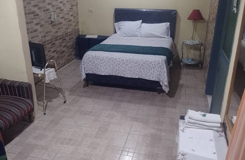 Encarnacion Bed & Breakfast | Casa de la Y, b&b, your place in Encarnación, close to everything.