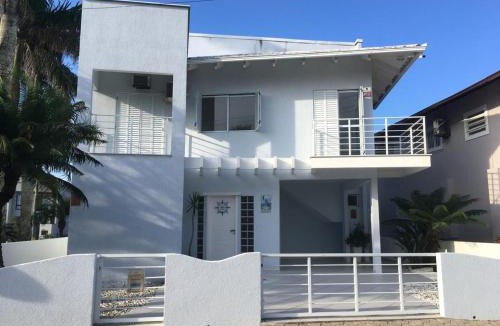 Enseada House | Casa de Praia Brisa do Oceano - São F. do Sul/SC