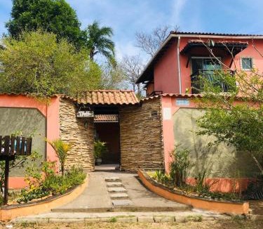 Caravelas House | Casa de Praia com Varandao Gourmet a 5 min do Mar