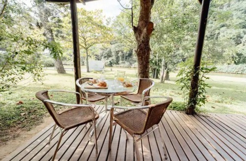 Armacao House | Casa de Praia em Frente ao Rio na Armação