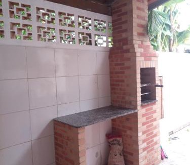 Jacone House | Casa de Praia em Jaconé - Centro de Jacone - Comércios e Mercado!