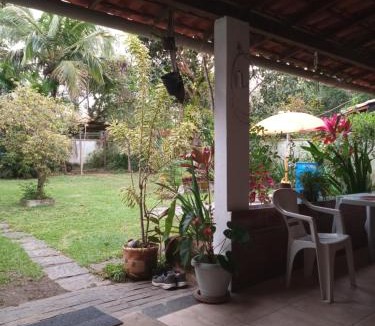 Jacone House | Casa de Praia em Jaconé - Centro de Jacone - Comércios e Mercado!
