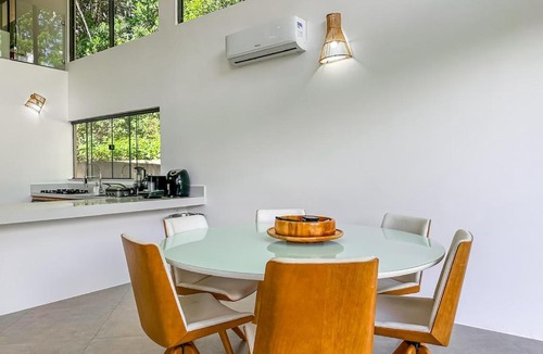 Teresopolis Villa | Casa de vidro com piscina e vista para o dedo de Duos