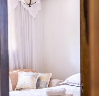 Pomarosa House | Casa Di Mattoni