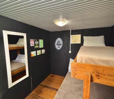 Marechal Floriano Hostel | Casa do Rogério Hostel