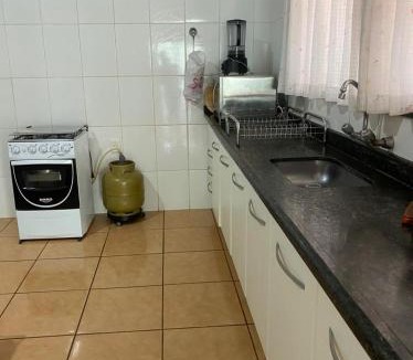 Olimpia House | Casa dos Carvalhos Rua do sabiá 25 coab 1