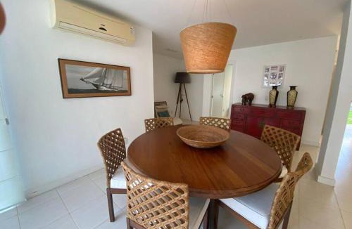 Village da Ferradura House | Casa em buzios c piscina e 4 suítes