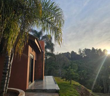 Muzambinho House | Casa em Chácara com Cacheira
