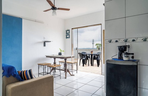 Cabo Frio Ski Chalet | Casa em cond. com lazer completo, Wi-Fi e garagem