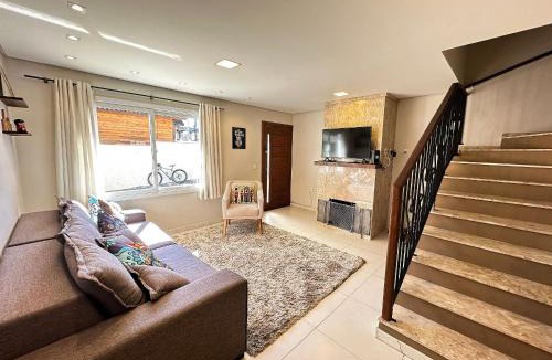 Vila Luiza House | Casa em condomínio até 8 pessoas