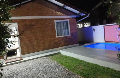 Muquem House | Casa em Florianópolis, Rio Vermelho, 2 quartos
