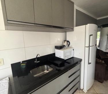 Varzea Apartment | Casa em itapema fácil acesso e bem localizada