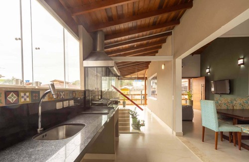 Maresias House | Casa em Maresias com Churrasqueira e area de lazer