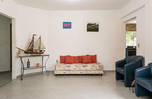 Barra da Lagoa House | Casa em meio a natureza, em frente ao canal