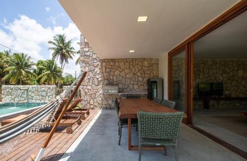 Passo de Camaragibe House | Casa em Milagres - 04 Suítes 200 Metros da Praia