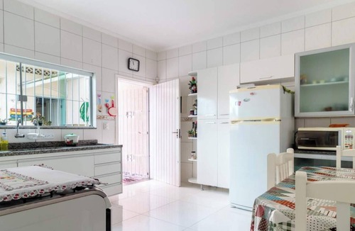 Balneario Arpoador House | Casa em Peruíbe com Piscina e Churrasqueira