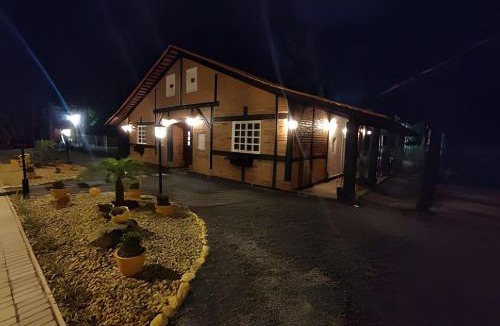 Pomerode House | Casa Enxaimel em Pomerode SC 02