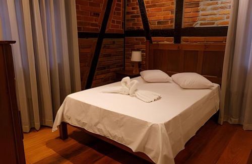 Pomerode House | Casa Enxaimel em Pomerode SC 01