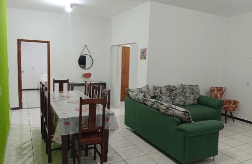 Aragarcas House | Casa espaçosa, com ar condicionado em todos os quartos