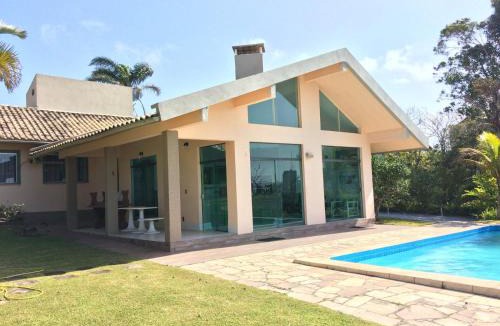 Ingleses Sul House | Casa Espetacular 50m da Praia, Piscina com Vista Mar ING810