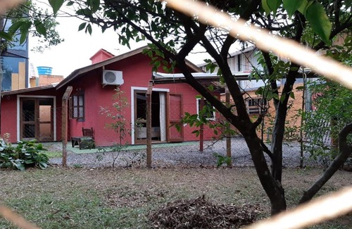 Barra da Lagoa House | Casa Espetacular Canal