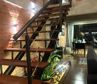 Encarnacion House | Casa Estilo Industrial