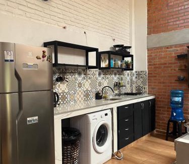 Encarnacion House | Casa Estilo Industrial