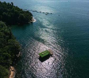 Ilha Grande Villa | Casa Flutuante
