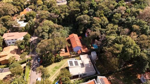 Piedade do Paraopeba House | Casa Francesa da Mata com Piscina no Retiro do Chalé Inhotim